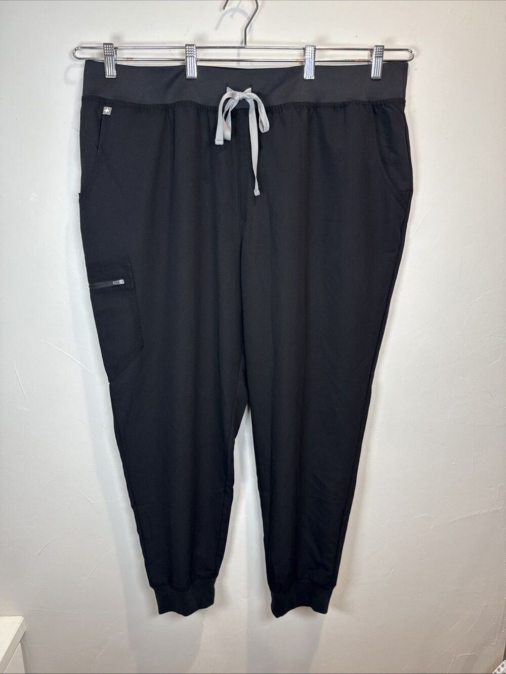 FIgs HW Zamora Black Joggers Women's Size 4XL Medical Scrubs Nurse Doctor